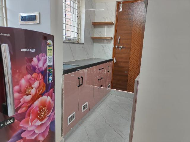 1 BHK Apartment in Kondapur for rent Hyderabad. The reference number is 19388231