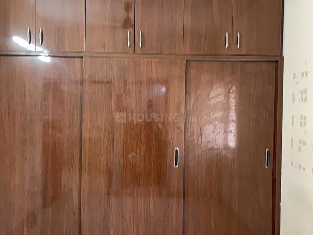 1 BHK Apartment in Kondapur for rent Hyderabad. The reference number is 20125749