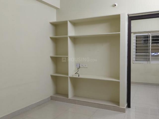1 BHK Apartment in Kondapur for rent Hyderabad. The reference number is 20561300