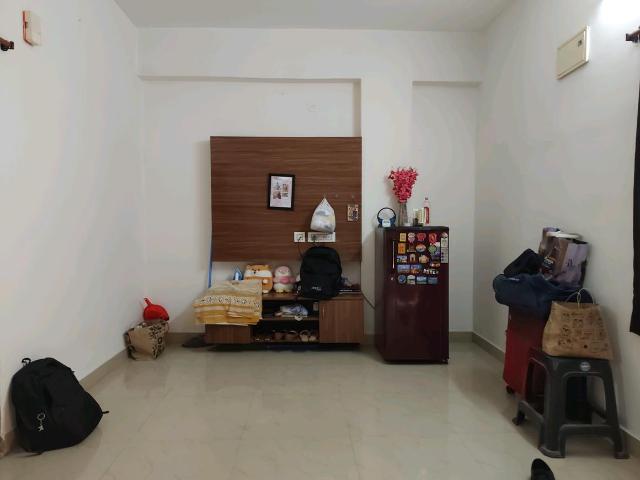 1 BHK Apartment in Kondapur for rent Hyderabad. The reference number is 20586301