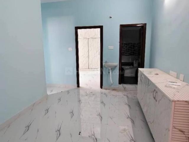 1 BHK Apartment in Kondapur for rent Hyderabad. The reference number is 20609131