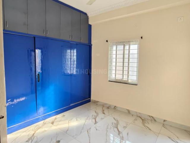 1 BHK Apartment in Kondapur for rent Hyderabad. The reference number is 20633775