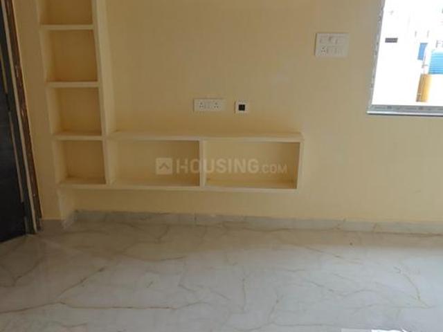 1 BHK Apartment in Kondapur for rent Hyderabad. The reference number is 20647941