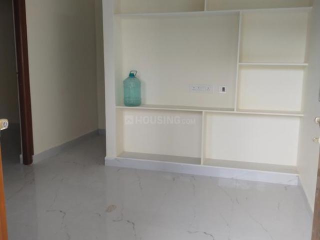 1 BHK Apartment in Kondapur for rent Hyderabad. The reference number is 20673104