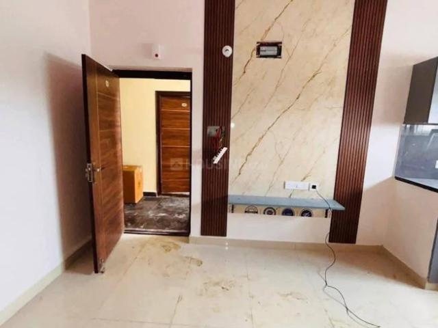1 BHK Apartment in Kondapur for rent Hyderabad. The reference number is 20692057