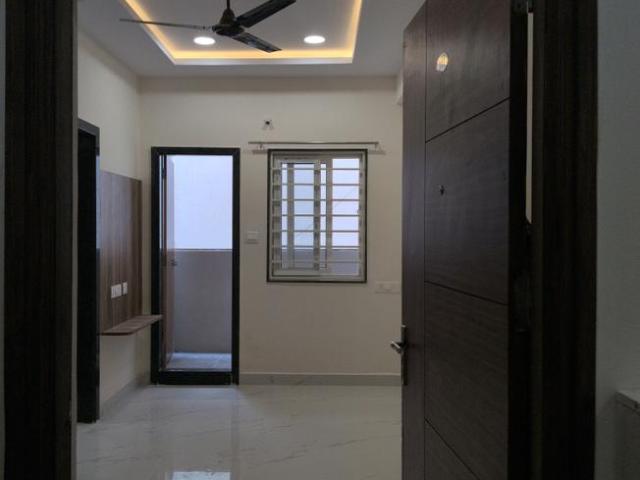 1 BHK Apartment in Kondapur for rent Hyderabad. The reference number is 20742903