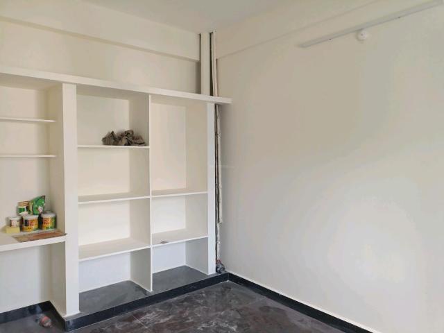 1 BHK Apartment in Kondapur for rent Hyderabad. The reference number is 20757618