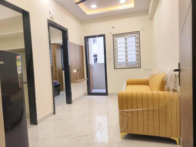 1 BHK Apartment in Kondapur for rent Hyderabad. The reference number is 20750181