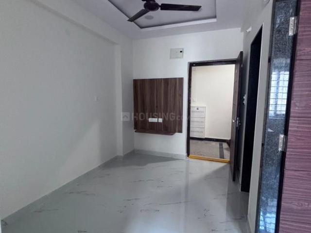 1 BHK Apartment in Kondapur for rent Hyderabad. The reference number is 20774350