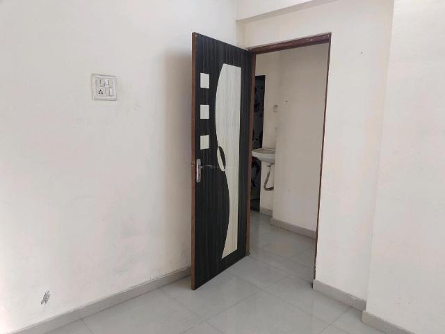 1 BHK Apartment in Kopar Khairane for resale Navi Mumbai. The reference number is 18404541
