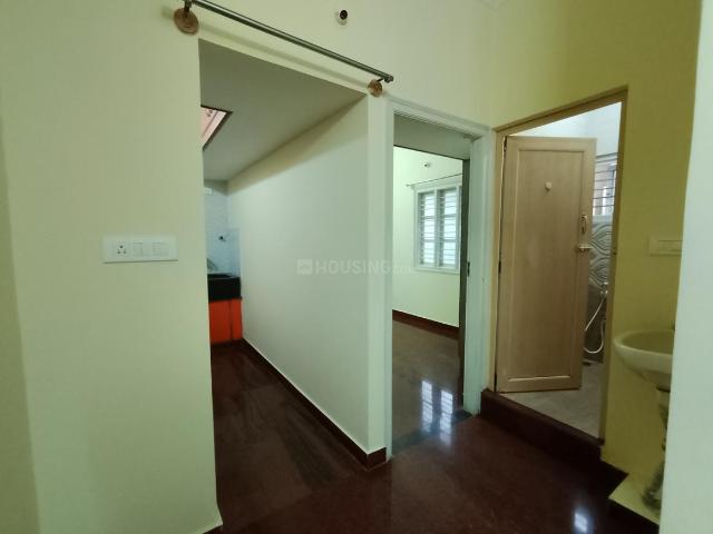 1 BHK Apartment in Koramangala for rent Bengaluru. The reference number is 20146720