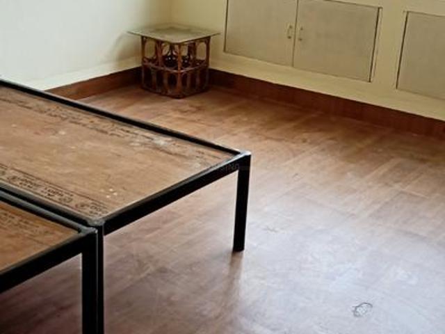 1 BHK Apartment in Koregaon Park for resale Pune. The reference number is 6917767