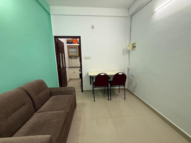 1 BHK Apartment in Kakkanad for rent Kochi. The reference number is 20126215