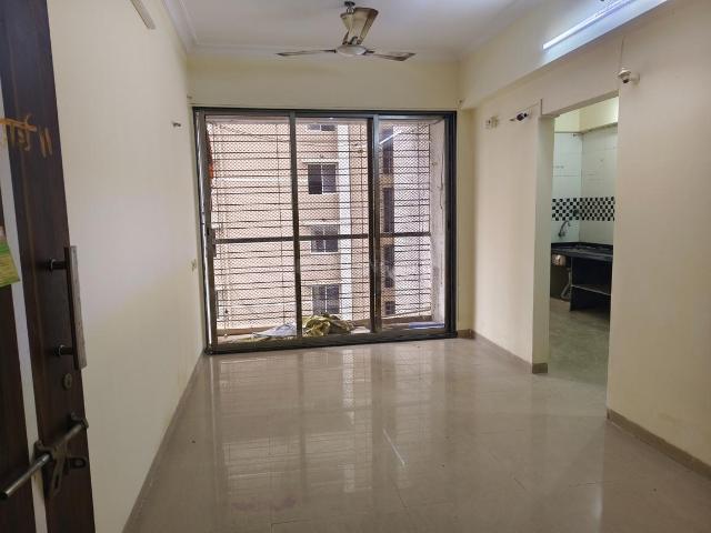 1 BHK Apartment in Kalamboli for rent Navi Mumbai. The reference number is 20637952