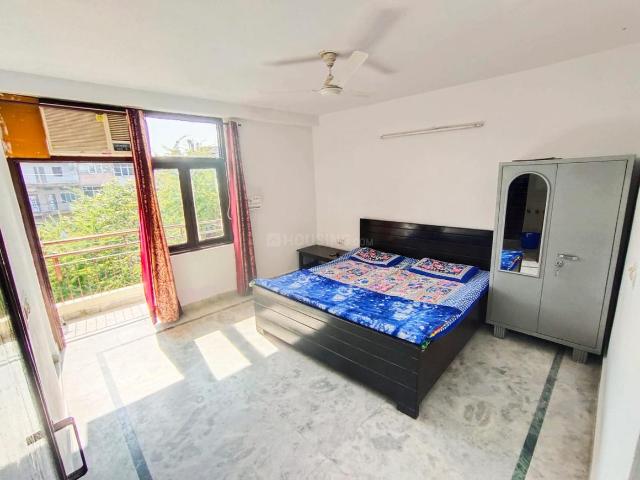 1 BHK Apartment in Kalkaji for rent New Delhi. The reference number is 20352682