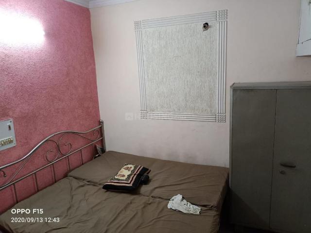 1 BHK Apartment in Kalkaji for rent New Delhi. The reference number is 5299434