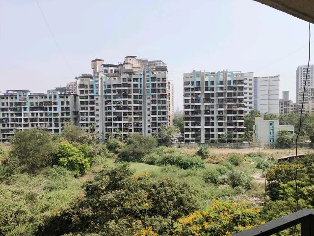 1 BHK Apartment in Kalyan West for rent Kalyan. The reference number is 17359269