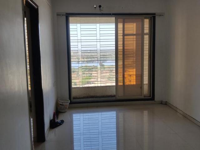 1 BHK Apartment in Kalyan West for rent Kalyan. The reference number is 17470356