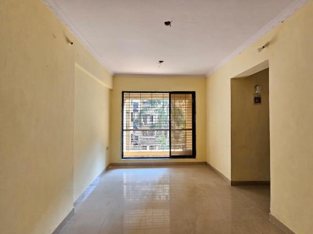 1 BHK Apartment in Kalyan West for rent Kalyan. The reference number is 19067208