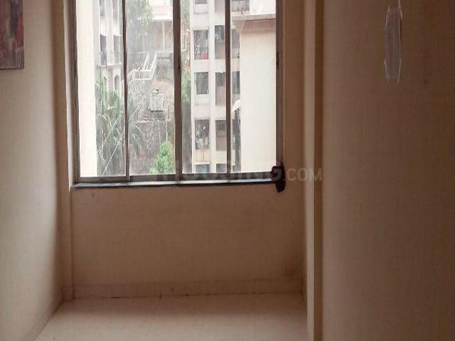 1 BHK Apartment in Kalyan West for rent Kalyan. The reference number is 2072607