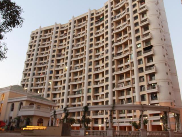 1 BHK Apartment in Kalyan West for resale Kalyan. The reference number is 13371345