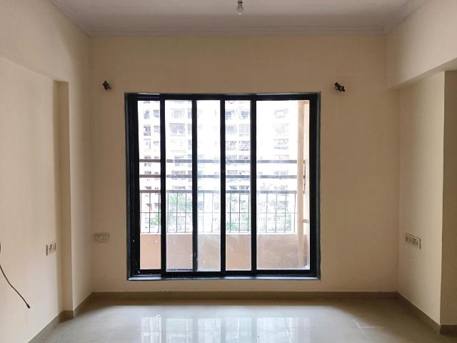 1 BHK Apartment in Kalyan West for resale Kalyan. The reference number is 14748392