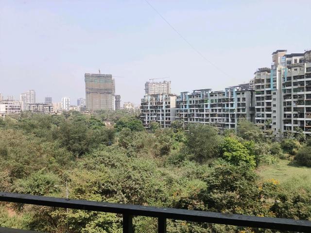 1 BHK Apartment in Kalyan West for resale Kalyan. The reference number is 18690089