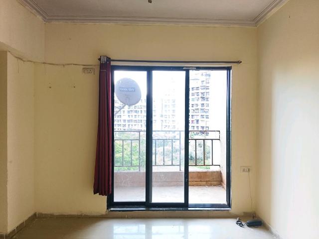 1 BHK Apartment in Kalyan West for resale Kalyan. The reference number is 18816607