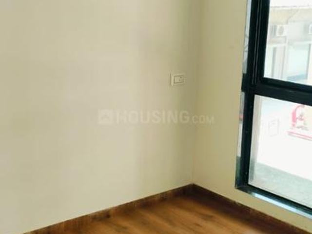 1 BHK Apartment in Kalyan West for resale Kalyan. The reference number is 20455275