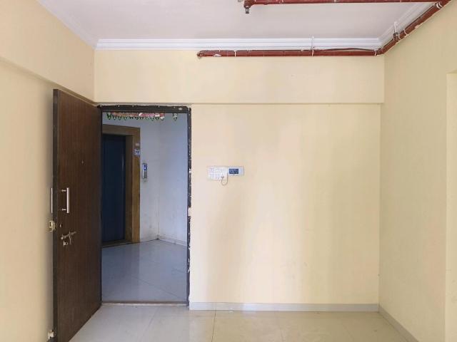 1 BHK Apartment in Kalyan West for resale Kalyan. The reference number is 20314528