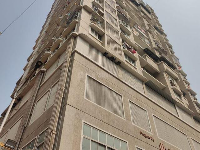 1 BHK Apartment in Kamathipura for resale Mumbai. The reference number is 20276746