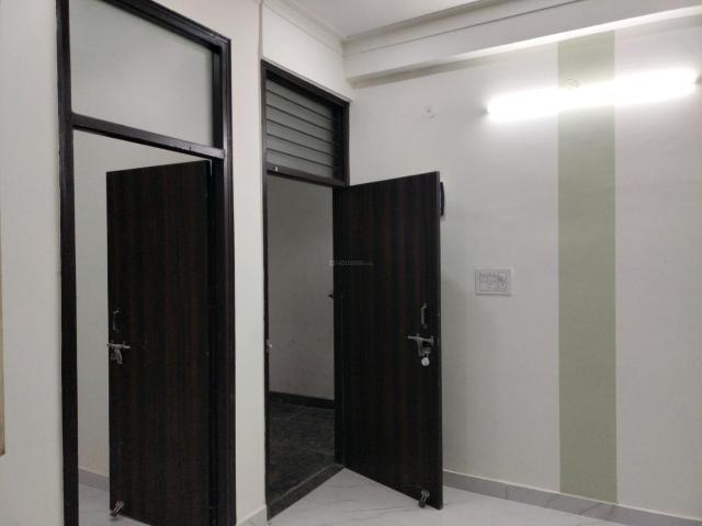 1 BHK Apartment in Kambakshpur for resale Noida. The reference number is 20169556