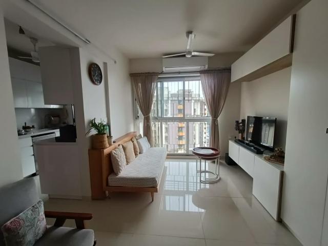 1 BHK Apartment in Kandivali East for rent Mumbai. The reference number is 15282208