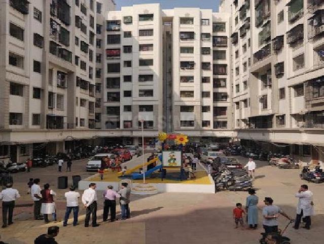 1 BHK Apartment in Kandivali East for rent Mumbai. The reference number is 15756963