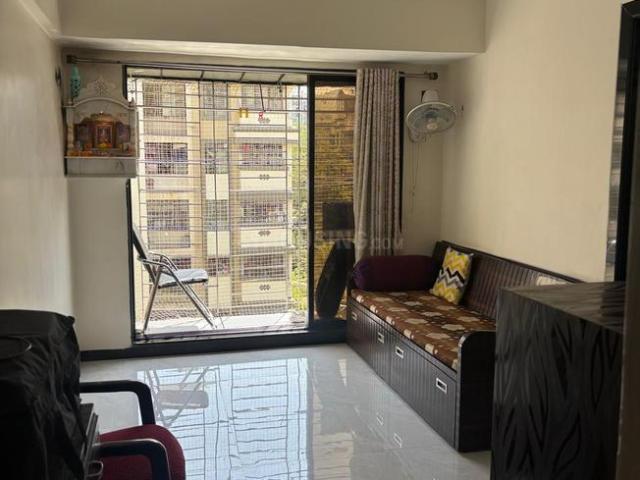 1 BHK Apartment in Kandivali East for rent Mumbai. The reference number is 19898970