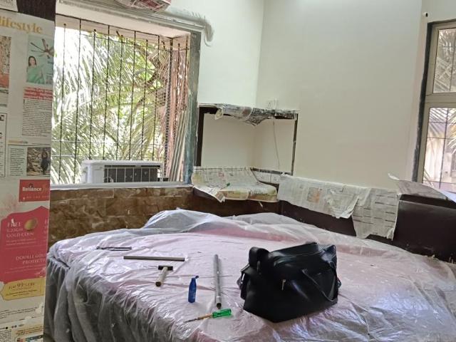 1 BHK Apartment in Kandivali East for rent Mumbai. The reference number is 19995423