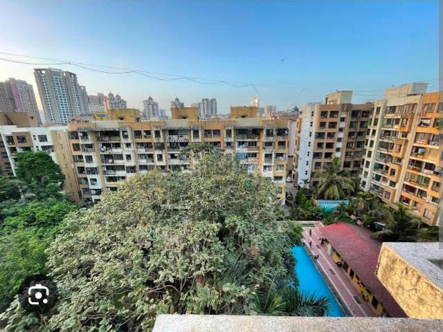 1 BHK Apartment in Kandivali East for rent Mumbai. The reference number is 19998604