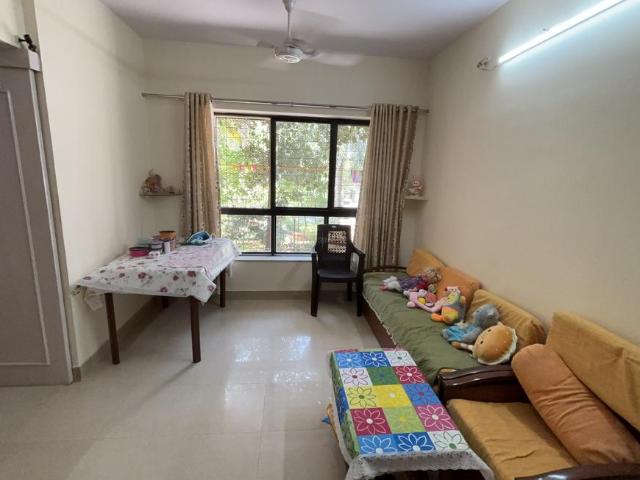 1 BHK Apartment in Kandivali East for rent Mumbai. The reference number is 20205817
