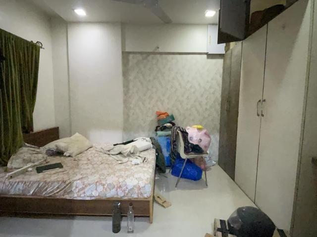 1 BHK Apartment in Kandivali East for rent Mumbai. The reference number is 20279690
