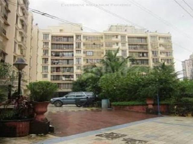 1 BHK Apartment in Kandivali East for rent Mumbai. The reference number is 20510123