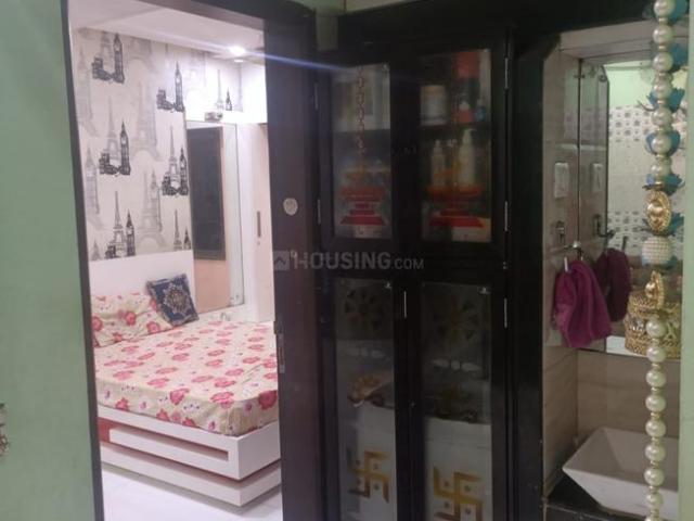1 BHK Apartment in Kandivali East for rent Mumbai. The reference number is 20538893