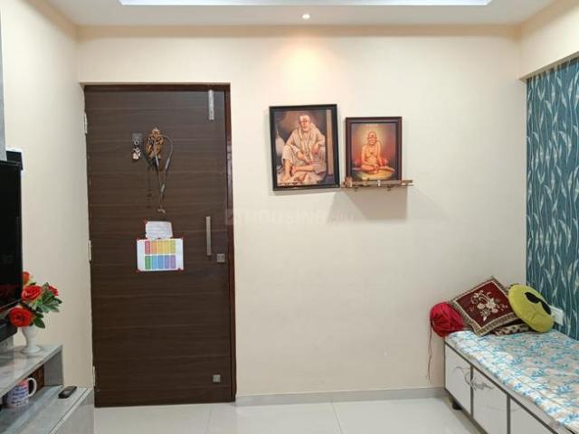 1 BHK Apartment in Kandivali East for rent Mumbai. The reference number is 20539456