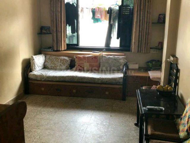 1 BHK Apartment in Kandivali East for rent Mumbai. The reference number is 20627439