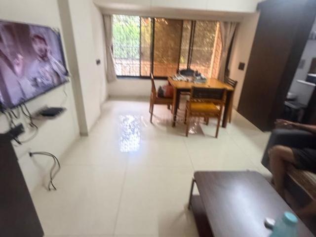 1 BHK Apartment in Kandivali East for rent Mumbai. The reference number is 20686273