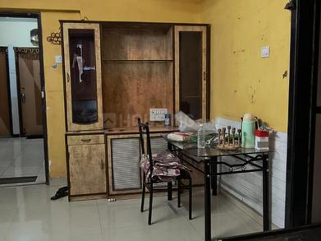 1 BHK Apartment in Kandivali East for rent Mumbai. The reference number is 20755630