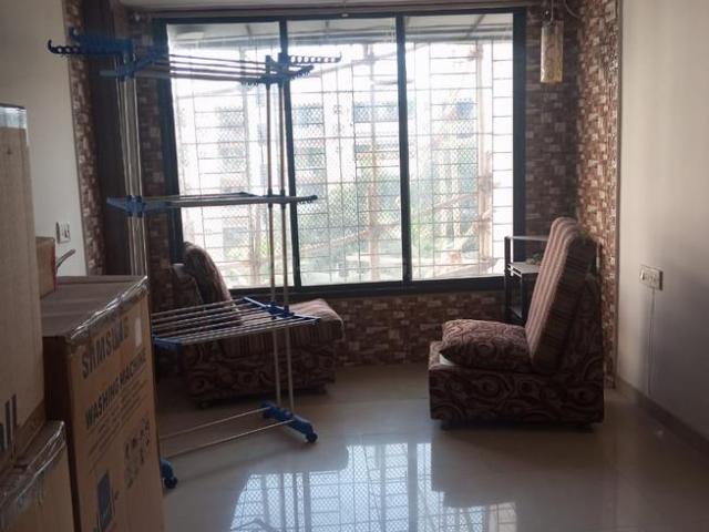 1 BHK Apartment in Kandivali East for rent Mumbai. The reference number is 20771373