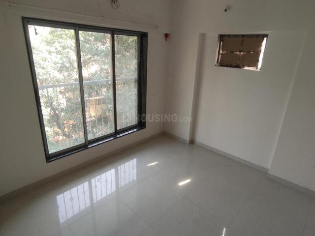 1 BHK Apartment in Kandivali East for resale Mumbai. The reference number is 14446063