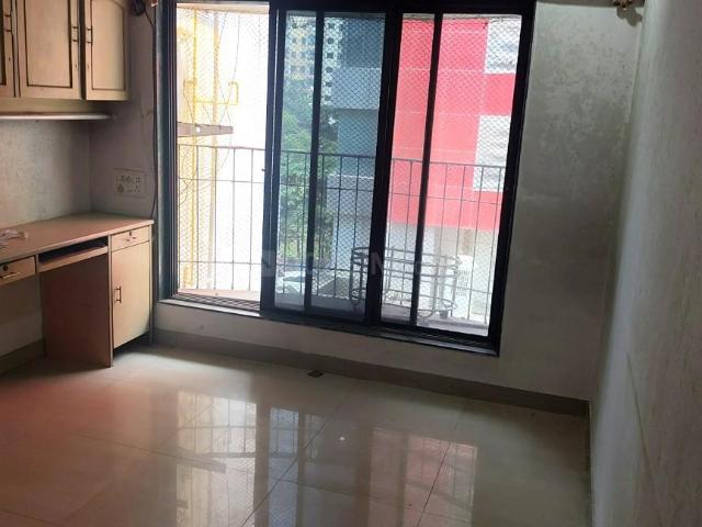 1 BHK Apartment in Kandivali East for resale Mumbai. The reference number is 15142488