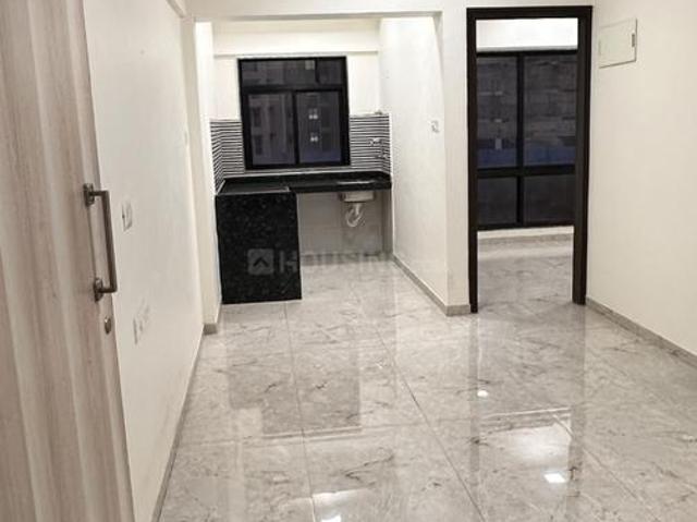 1 BHK Apartment in Kandivali East for resale Mumbai. The reference number is 16529791