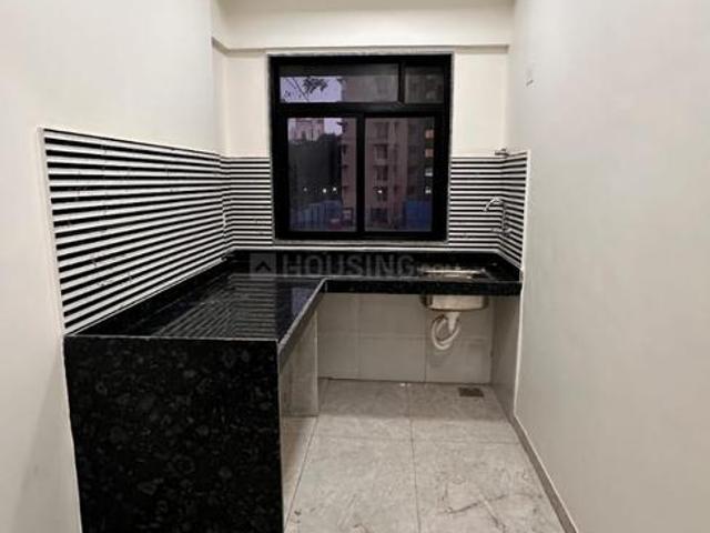 1 BHK Apartment in Kandivali East for resale Mumbai. The reference number is 16529890